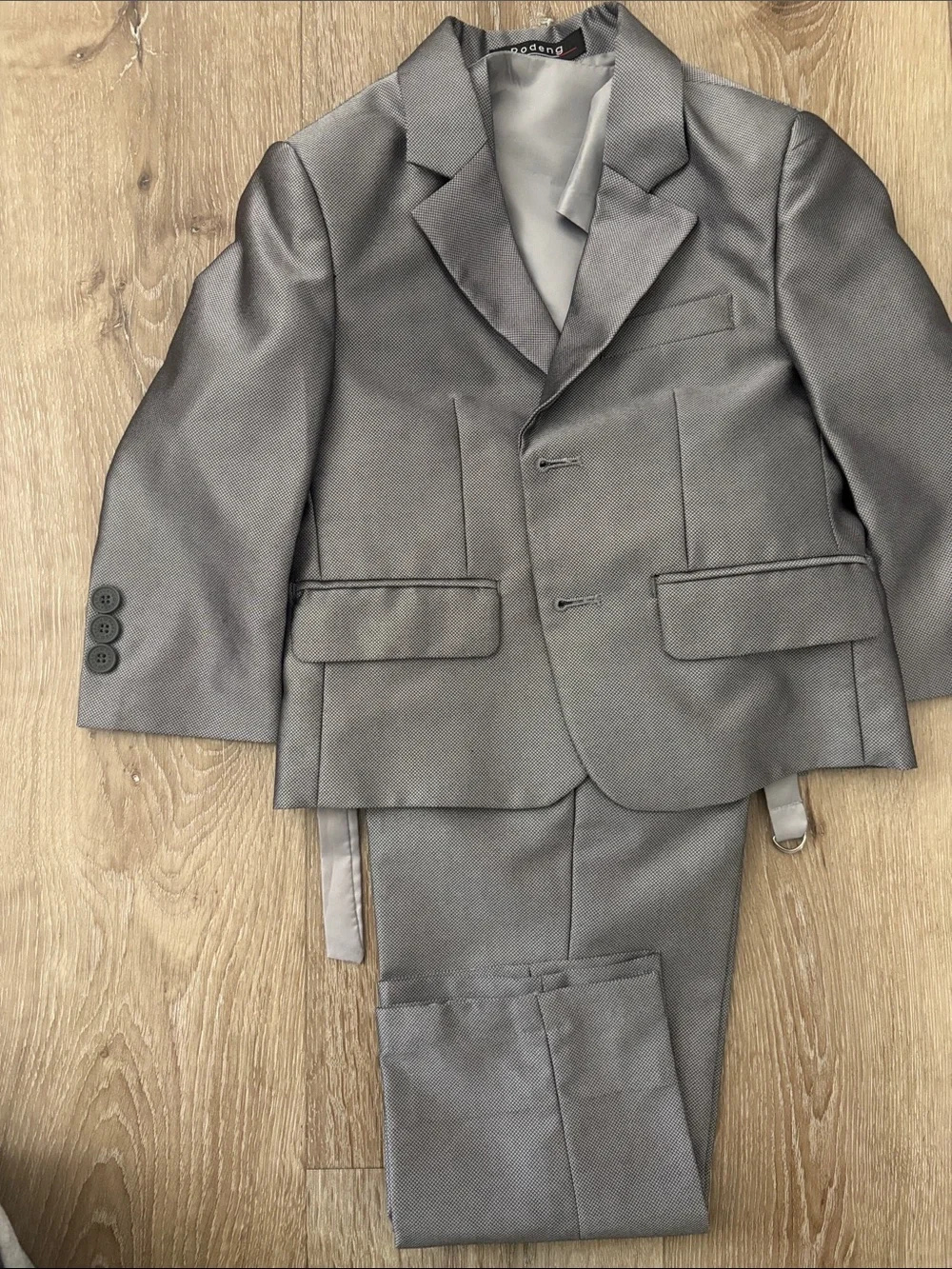 Boys' Silver-Gray three- Piece Suit Jacket & Trousers